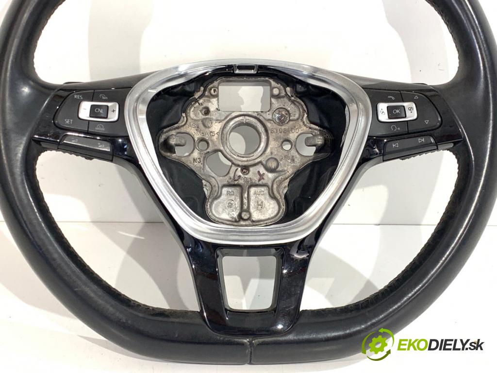 VW GOLF VII Kombi 2015 81 kW 1.6 TDI 1598 volant (Volant)