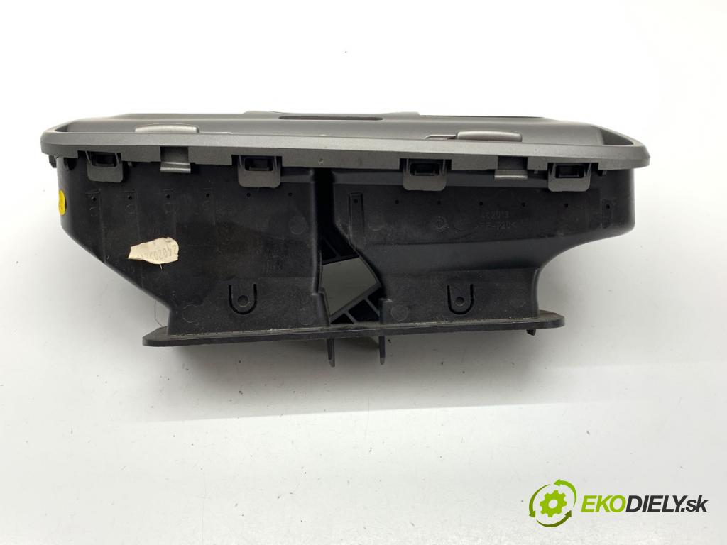SEAT TOLEDO III nadwozie wielkoprzestrzenne (MPV) 2005 103 kW 2.0 TDI 1968 Mriežky kúrenia predný 5P1819110J