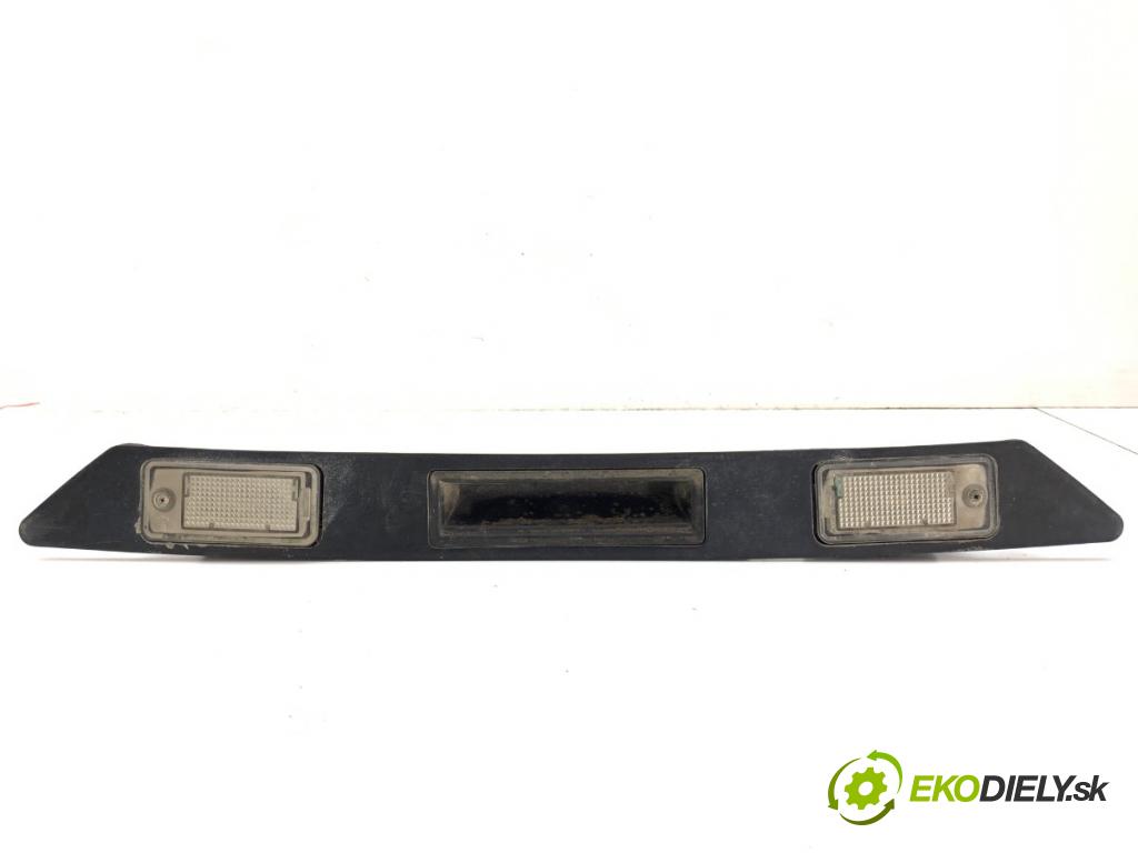 AUDI A4 B7 Kombi 2006 103 kW 2.0 TDI 1968 klika dveří zadní část 8P4827574