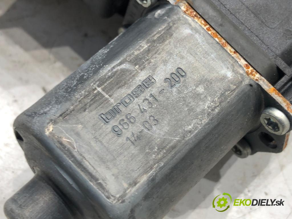 OPEL ASTRA J Kombi 2014 100 kW 1.6 CDTi (35) 1598 mechanismus okna levý přední část 13350757