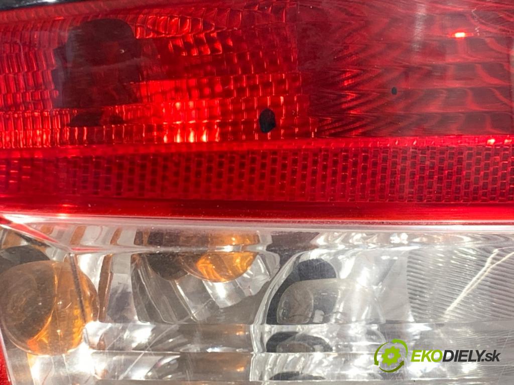 SKODA FABIA III liftback 2015 55 kW 1.0 999 Svetlo ľavy zad 6V6945095