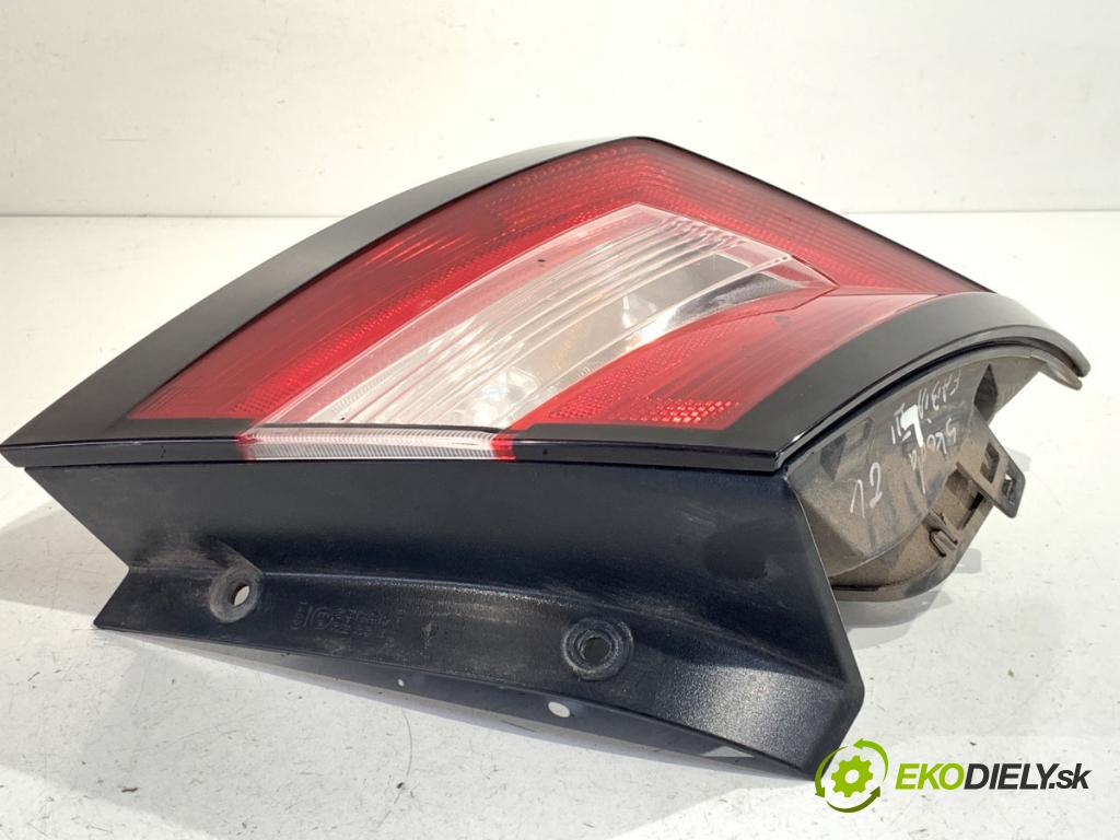 SKODA FABIA III liftback 2015 55 kW 1.0 999 Svetlo ľavy zad 6V6945095