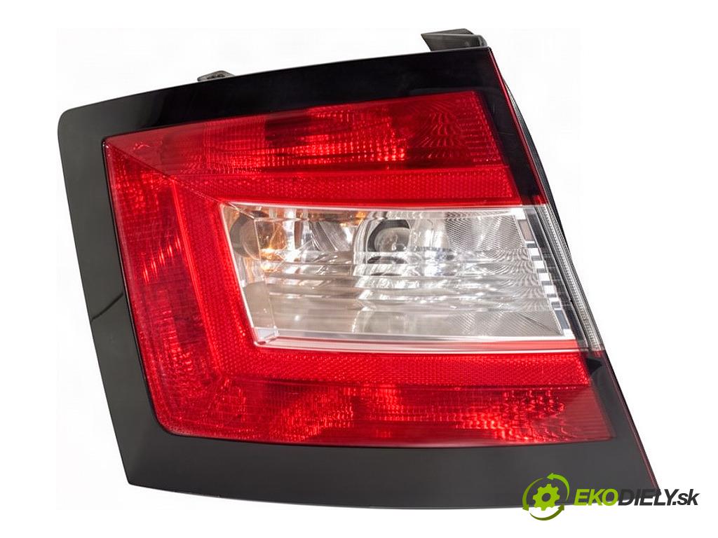 SKODA FABIA III liftback 2015 55 kW 1.0 999 světlo levý zadní část 6V6945095