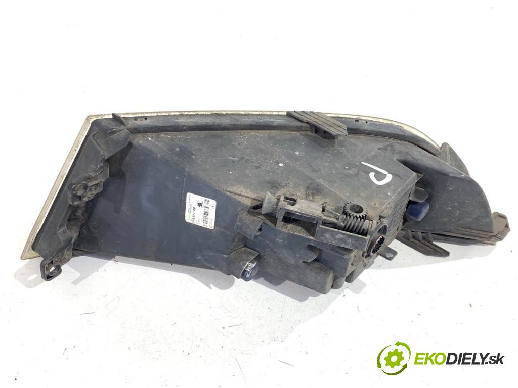 SKODA FABIA III liftback 2015 55 kW 1.0 999 Hmlové svetlo, hmlovka pravy predný 6V0941700