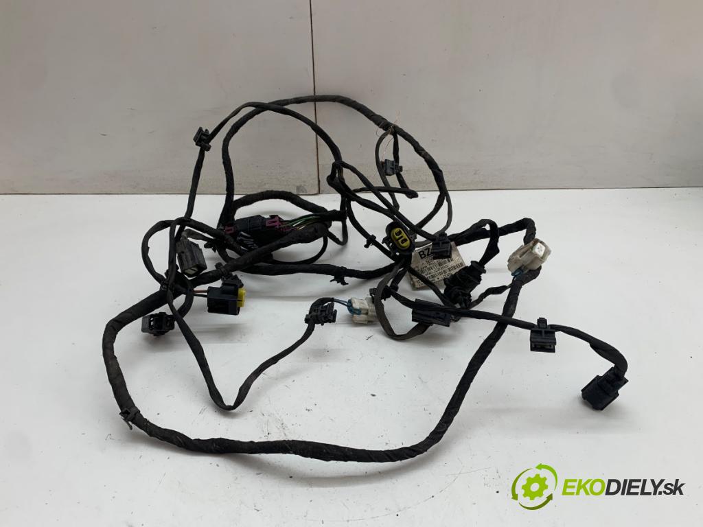 OPEL ASTRA J Kombi 2014 100 kW 1.6 CDTi (35) 1598 Káblovačka PDC predný 13374985