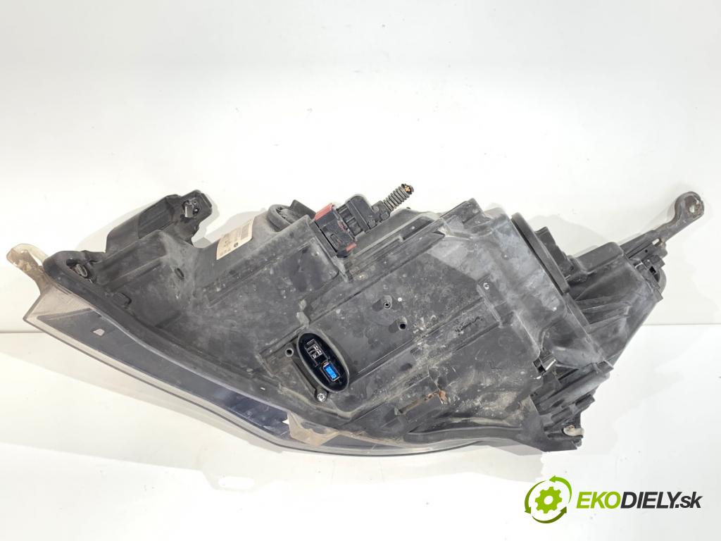 OPEL ASTRA J Kombi 2014 100 kW 1.6 CDTi (35) 1598 světlomet pravý přední část XENON 13374518