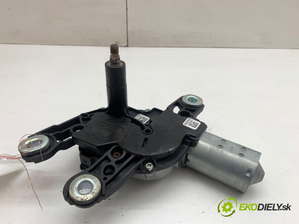 SKODA FABIA III liftback 2016 66 kW 1.2 TSI 1197 Motor stieračov zad 5F4955711