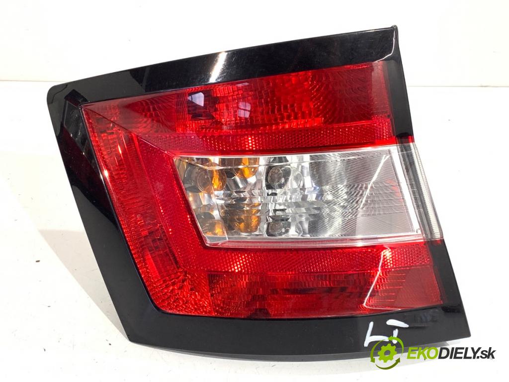 SKODA FABIA III liftback 2016 66 kW 1.2 TSI 1197 světlo levý zadní část 6V9945095