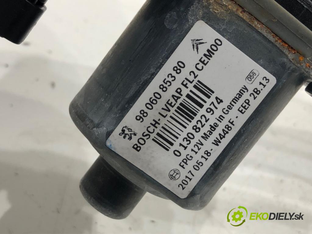PEUGEOT 508 I sedan 2017 110 kW 2.0 BlueHDi 150 1997 mechanismus okna pravý zadní část 9806085380