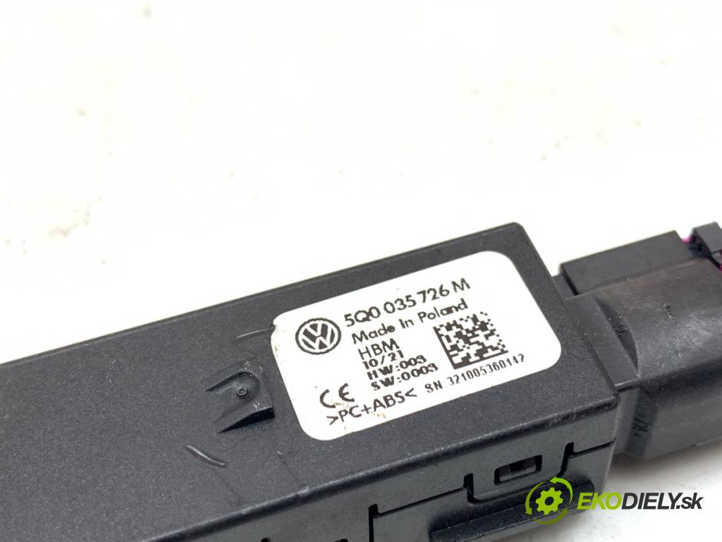 SKODA FABIA III Kombi 2021 70 kW 1.0 TSI 999 HNÍZDO: USB 5Q0035726M