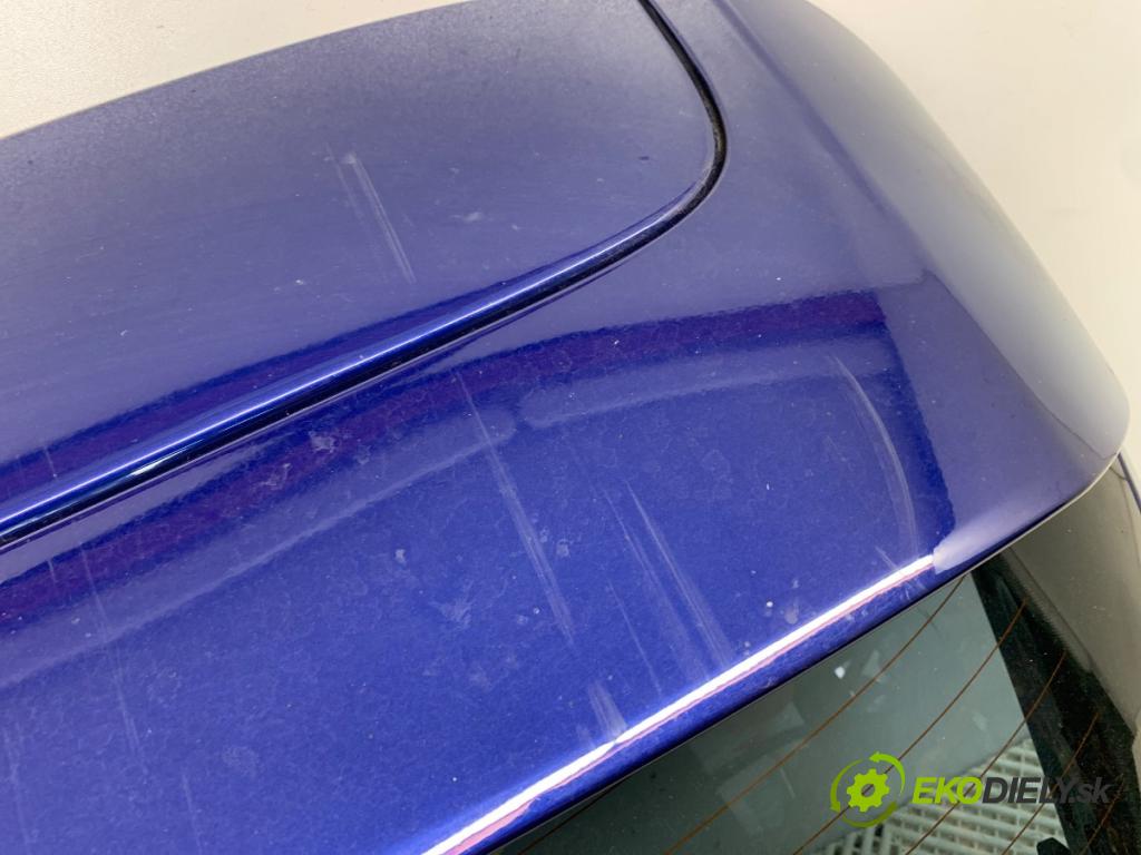 FORD FIESTA MK7 liftback 2015 60 kW 1.25 1242 kapota zadní část 2D