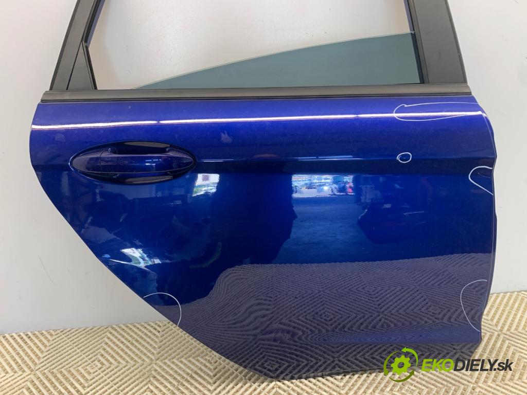 FORD FIESTA MK7 liftback 2015 60 kW 1.25 1242 dveře pravý zadní část 2D