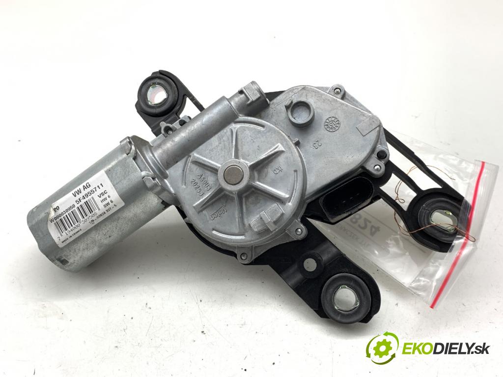 SKODA FABIA III liftback 2015 55 kW 1.0 999 Motor stieračov zad 5F4955711