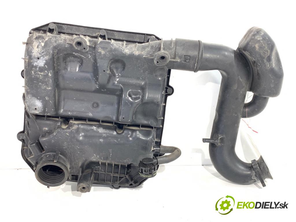 SKODA FABIA III liftback 2015 55 kW 1.0 999 obal filtra vzduchu 04C129611J (Kryt vzduchového filtru)