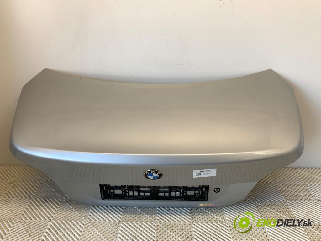 BMW E60 sedan 2006 160 kW 525 i 2996 kapota zad 354/7 