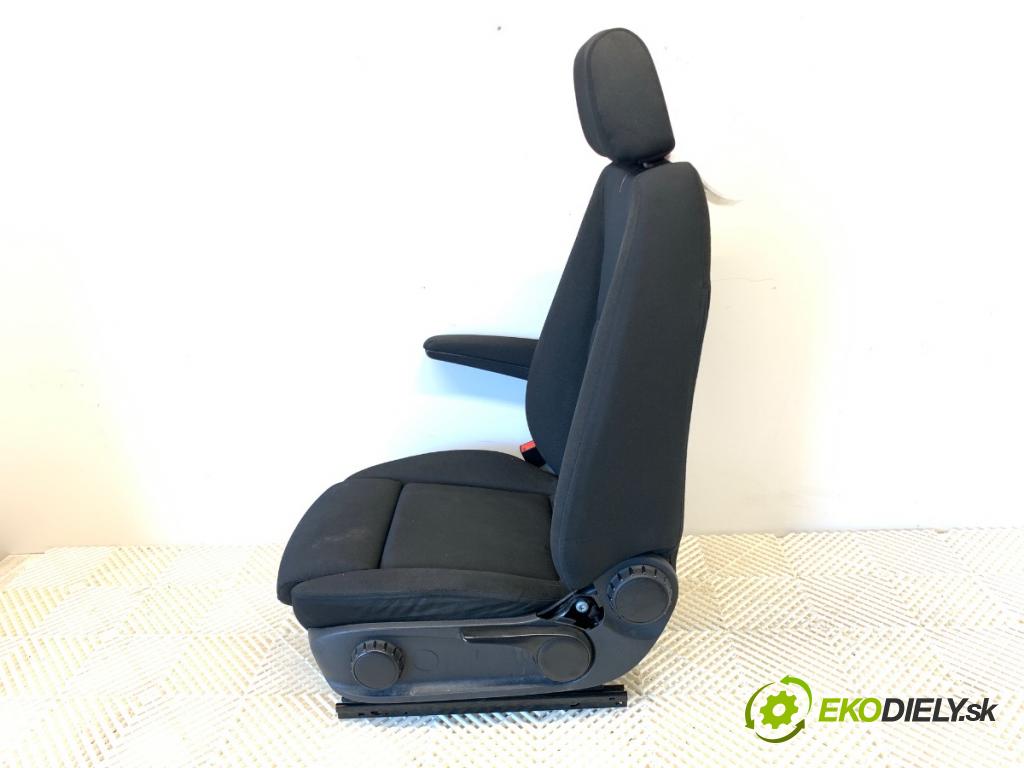 MERCEDES-BENZ eSPRINTER Skrzynia Skrzynia 2021 85 kW Electric (910.633)  Sedadlo ľavy predný