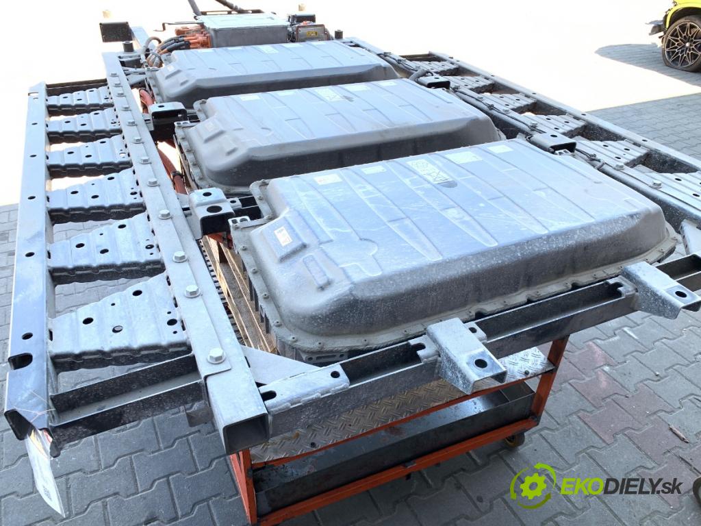 MERCEDES-BENZ eSPRINTER Skrzynia Skrzynia 2021 85 kW Electric (910.633)  BATERIA HYBRYDA A7899012501