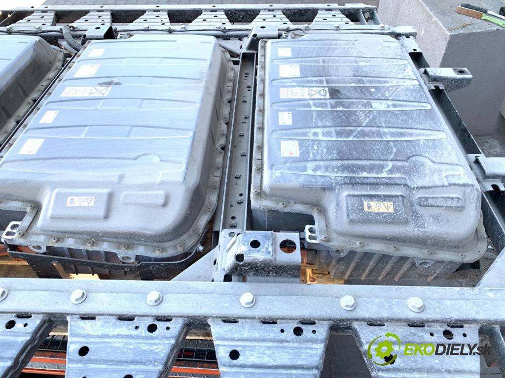 MERCEDES-BENZ eSPRINTER Skrzynia Skrzynia 2021 85 kW Electric (910.633)  BATERIA HYBRYDA A7899012501