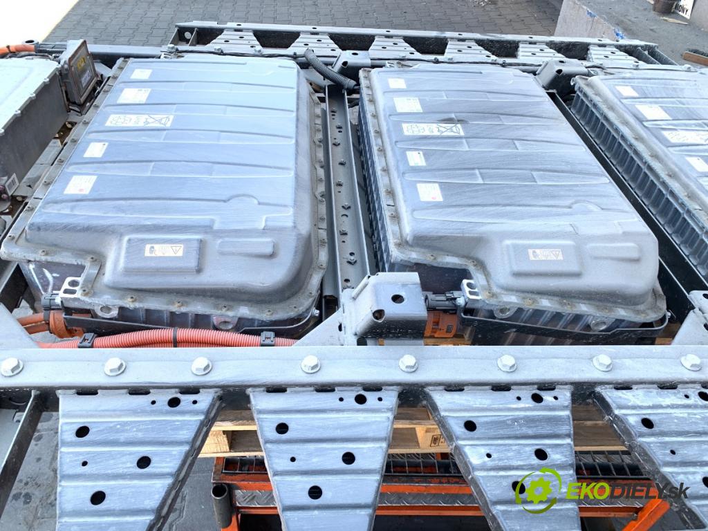 MERCEDES-BENZ eSPRINTER Skrzynia Skrzynia 2021 85 kW Electric (910.633)  BATERIA HYBRYDA A7899012501