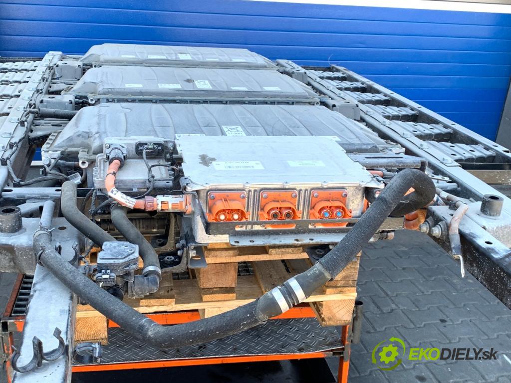 MERCEDES-BENZ eSPRINTER Skrzynia Skrzynia 2021 85 kW Electric (910.633)  BATERIA HYBRYDA A7899012501