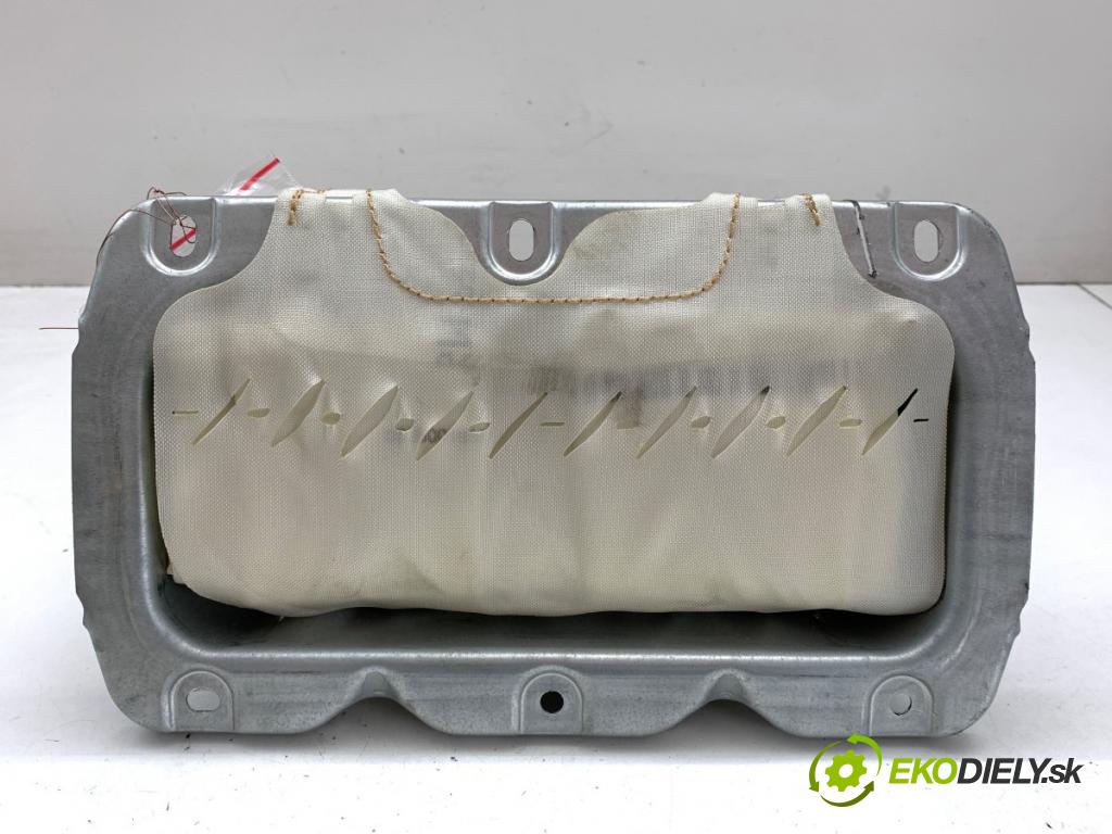 FORD FIESTA MK7 liftback 2013 55 kW 1.5 TDCi 1499 AirBag spolujazdca 8V51-A044H30-BA (Airbag)