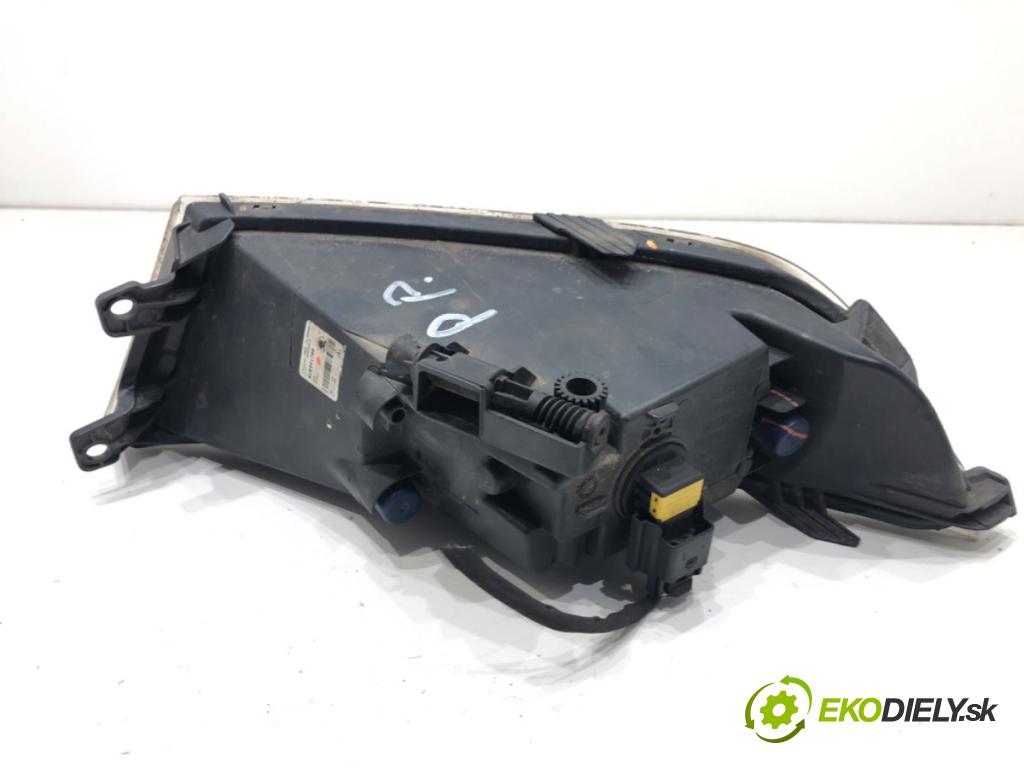 SKODA FABIA III liftback 2016 66 kW 1.2 TSI 1197 Hmlové svetlo, hmlovka pravy predný 6V0941700