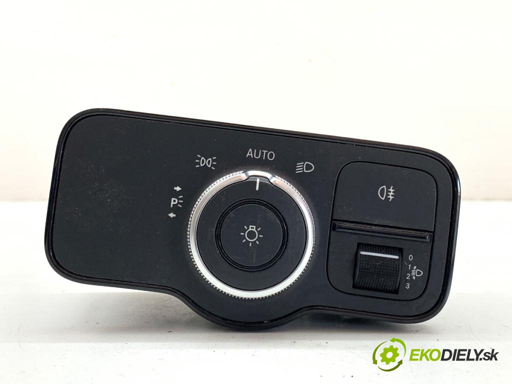 MERCEDES-BENZ eSPRINTER Skrzynia Skrzynia 2021 85 kW Electric (910.633)  Spínač svetiel A9079050703