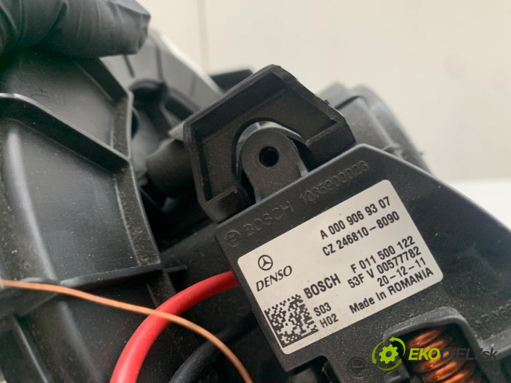 MERCEDES-BENZ eSPRINTER Skrzynia Skrzynia 2021 85 kW Electric (910.633)  ventilátor kúrenia A0008307902