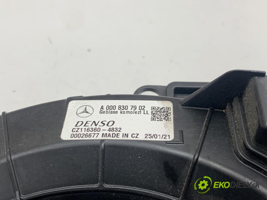 MERCEDES-BENZ eSPRINTER Skrzynia Skrzynia 2021 85 kW Electric (910.633)  ventilátor kúrenia A0008307902