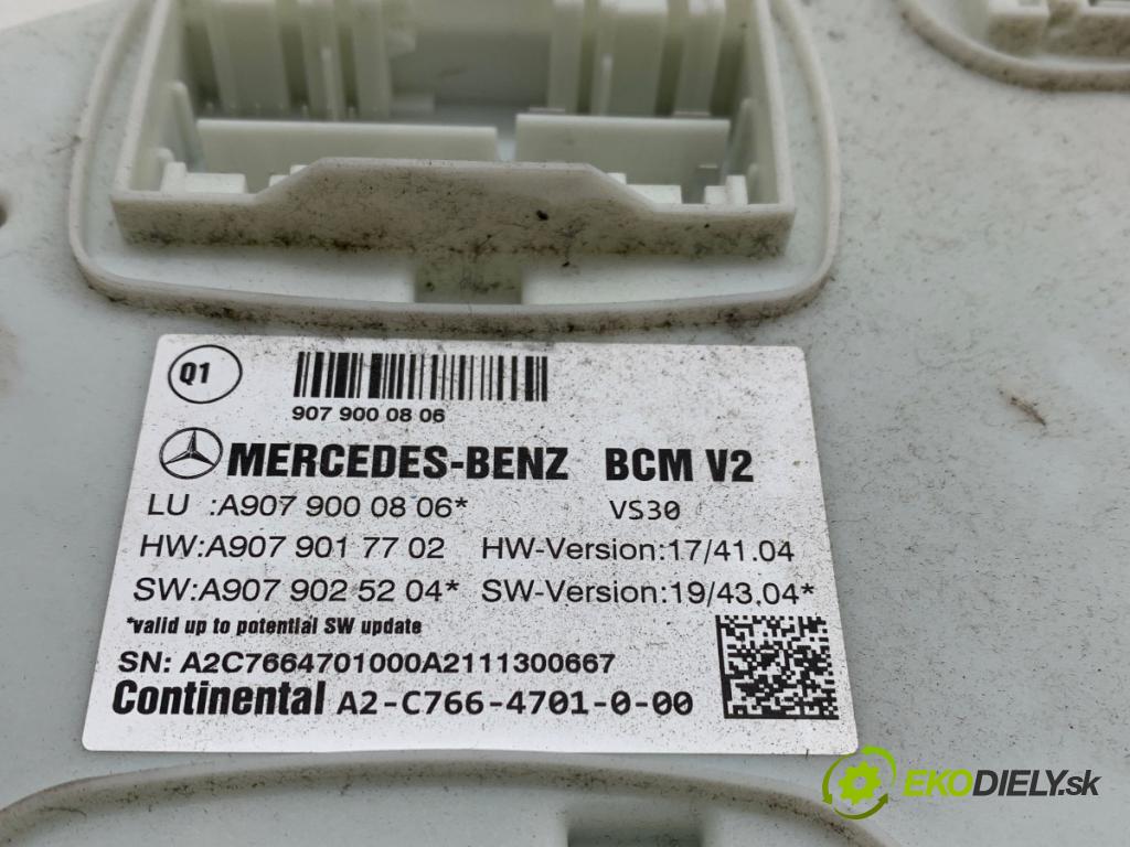 MERCEDES-BENZ eSPRINTER Skrzynia Skrzynia 2021 85 kW Electric (910.633)  modul komfortu A9079000806 (Komfortní modul)