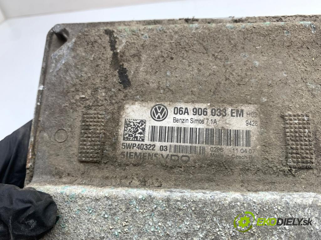 VW GOLF V Kombi 2007 75 kW 1.6 1595 riadiaca jednotka Motor 06A906033EM (Riadiaca jednotka)