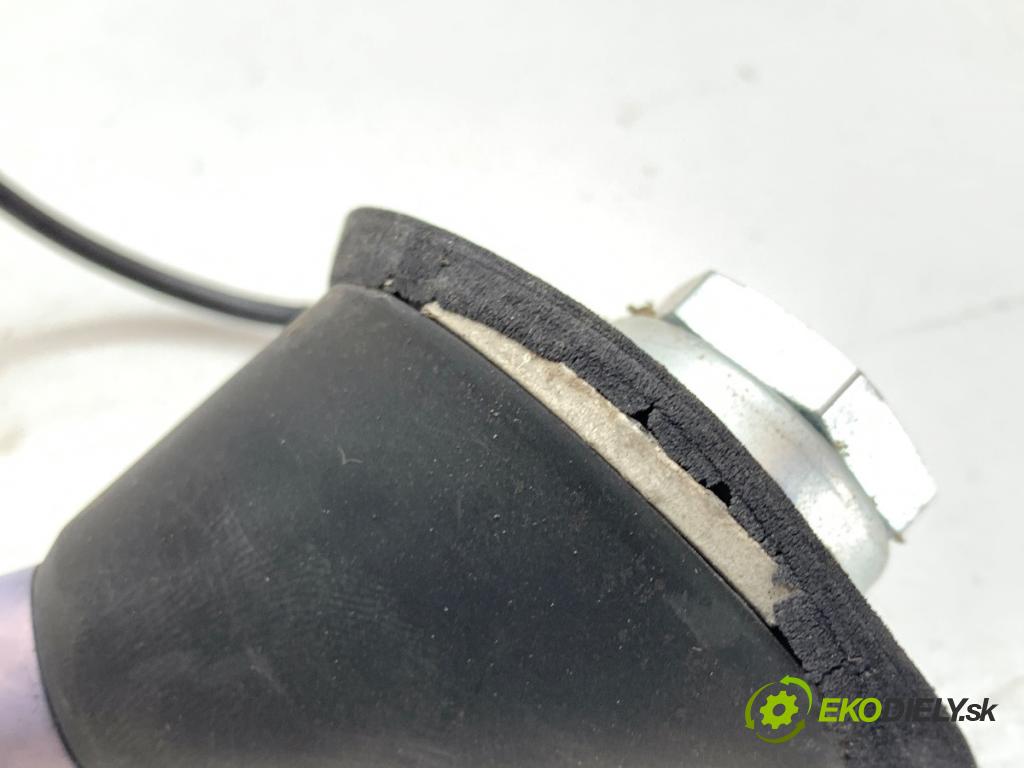 VW GOLF V Kombi 2007 75 kW 1.6 1595 ANTENA 1K0035501