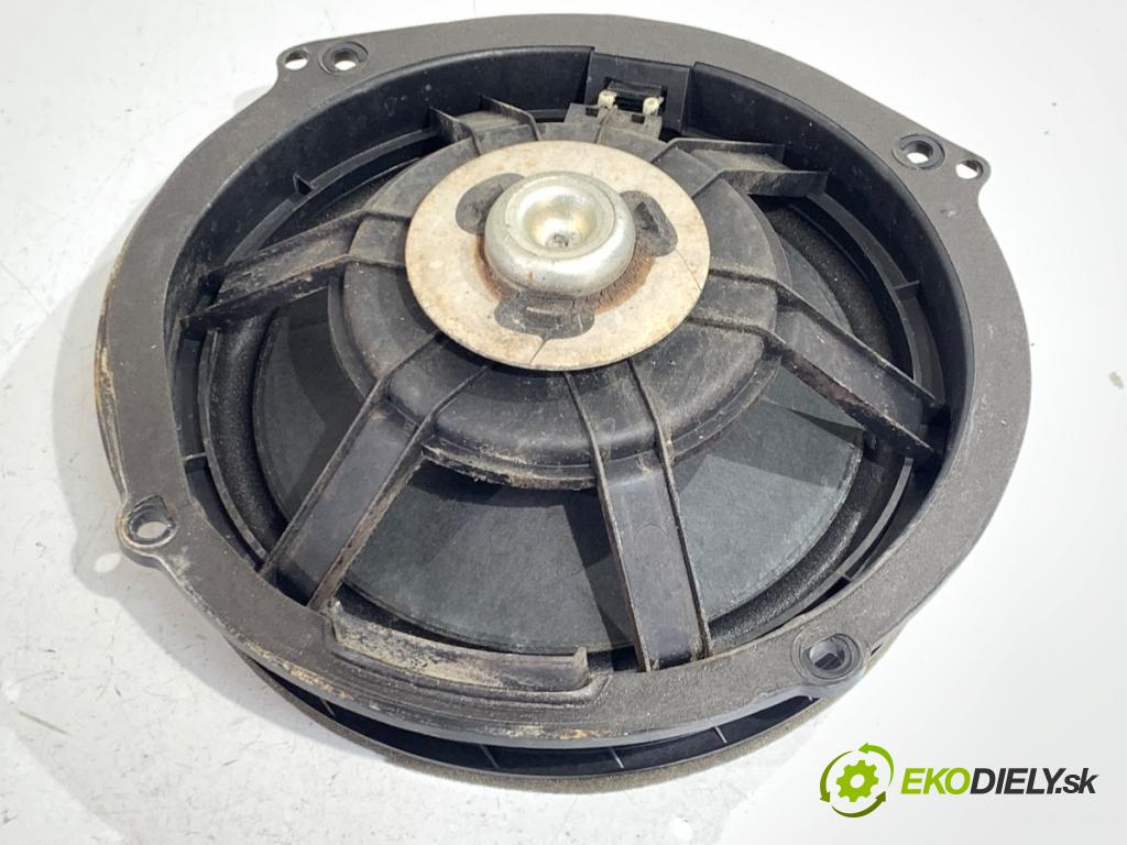 AUDI A6 C7 Kombi 2012 130 kW 2.0 TDI 1968 reproduktory 4G2035415