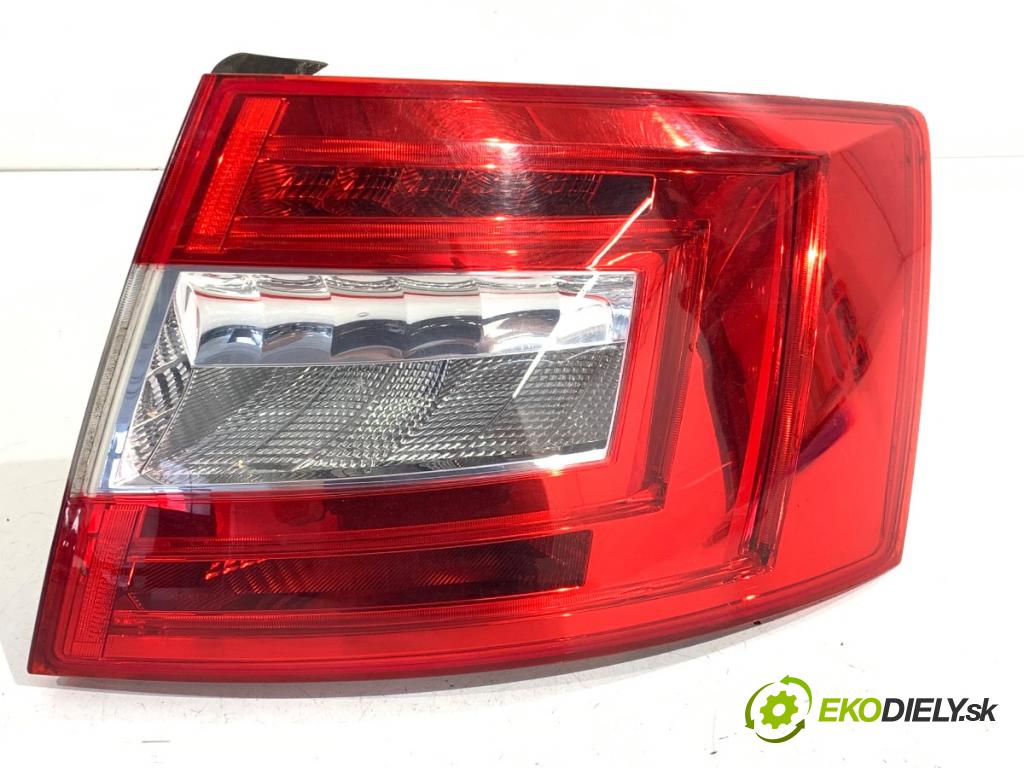 SKODA OCTAVIA III liftback 2015 81 kW 1.6 TDI 1598 světlo pravý zadní část 