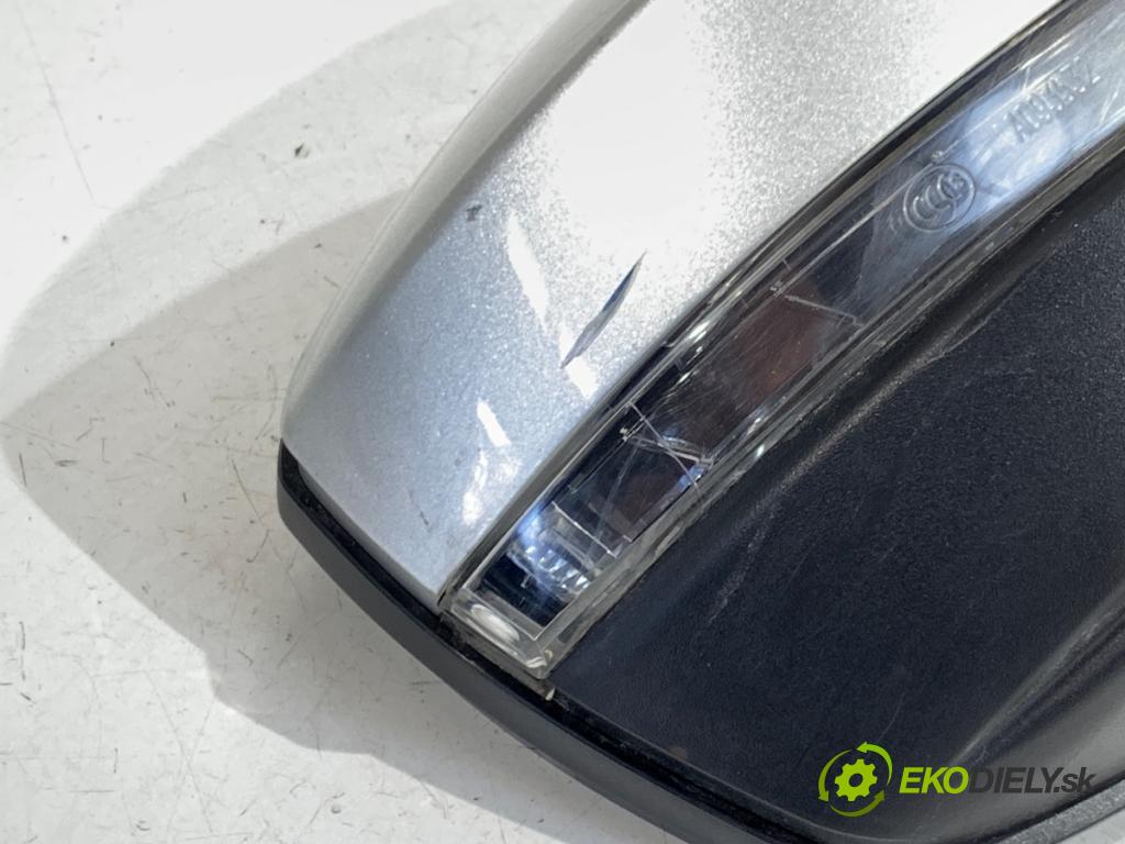 SKODA OCTAVIA III liftback 2015 81 kW 1.6 TDI 1598 zpětné zrcátko levý LA7W