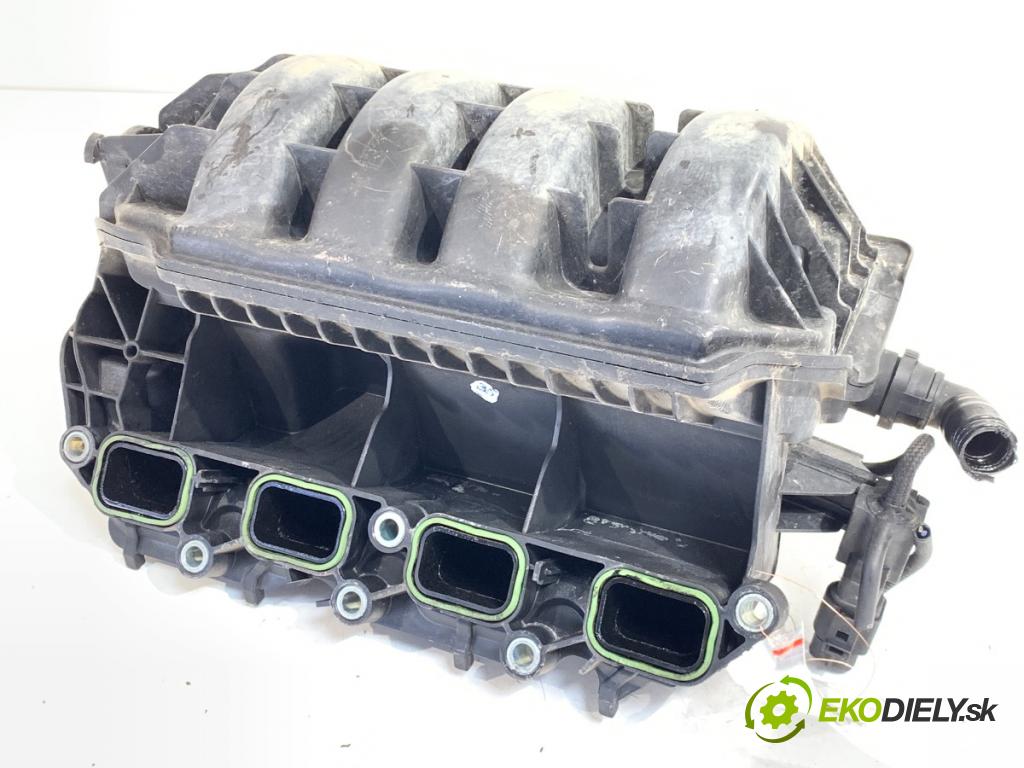 VW GOLF V liftback 2004 66 kW 1.4 FSI 1390 Potrubie sacie, sanie 03C129711E (Sacie potrubie)