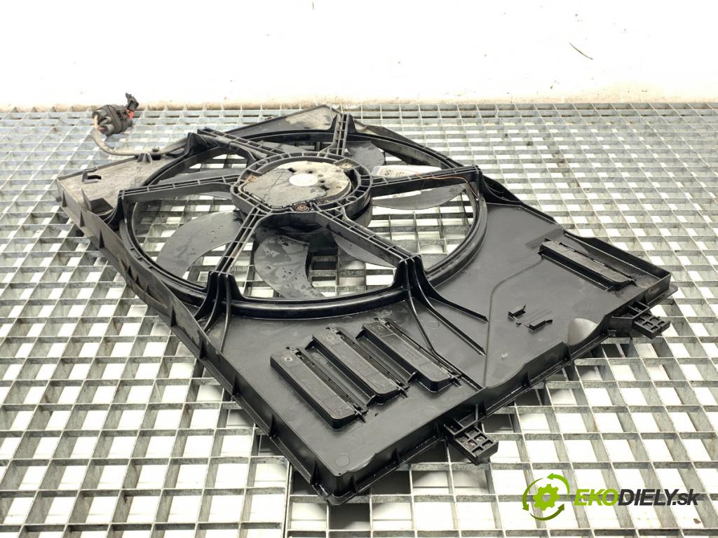SKODA OCTAVIA III liftback 2015 81 kW 1.6 TDI 1598 Ventilátor chladiča 5Q0121205AL (Ventilátor)