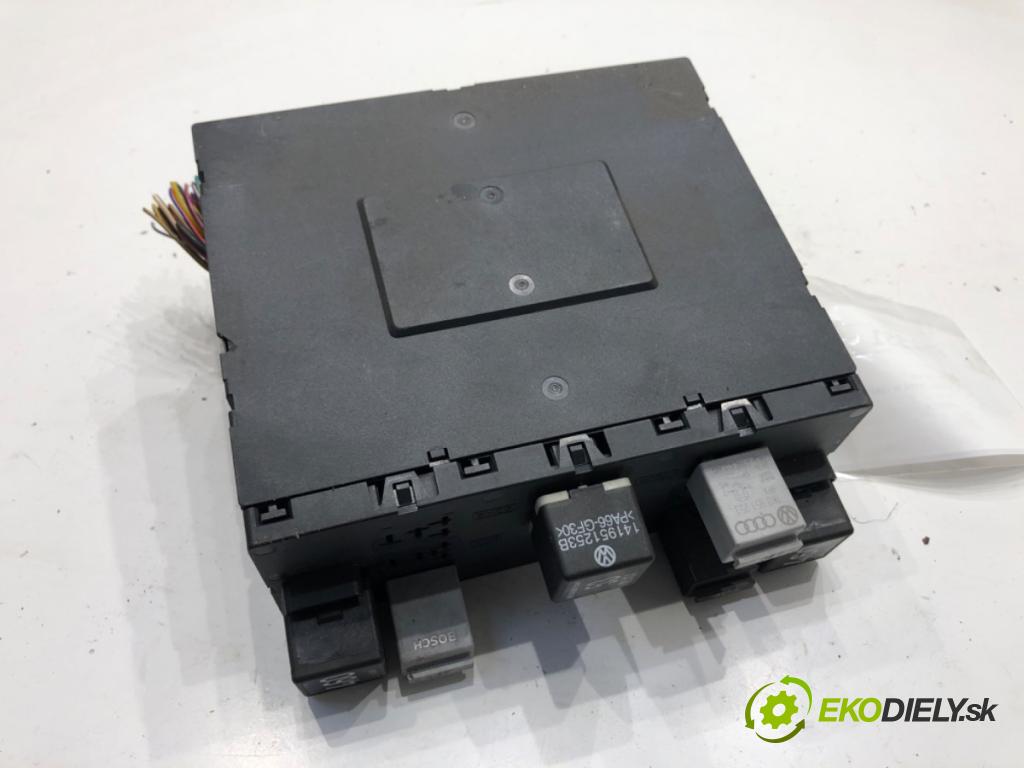 VW JETTA III sedan 2006 75 kW 1.6 1595 Modul BORDNETZ 3C0937049D (Riadiaca jednotka ostatné)