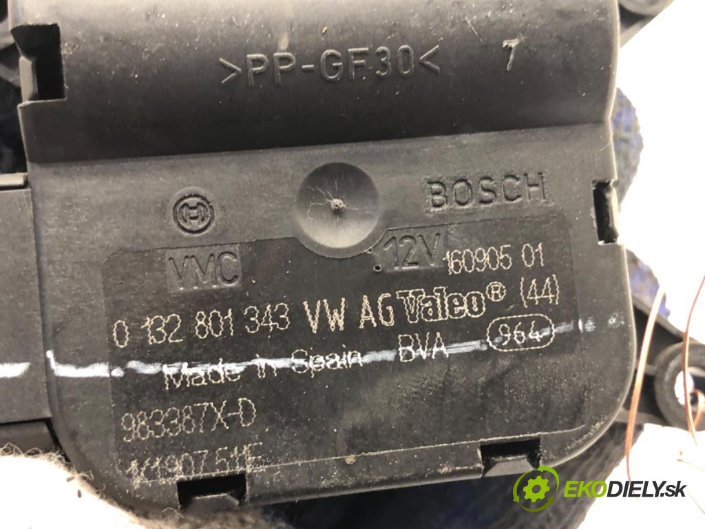 VW JETTA III sedan 2006 75 kW 1.6 1595 motor topení 1K1907511E