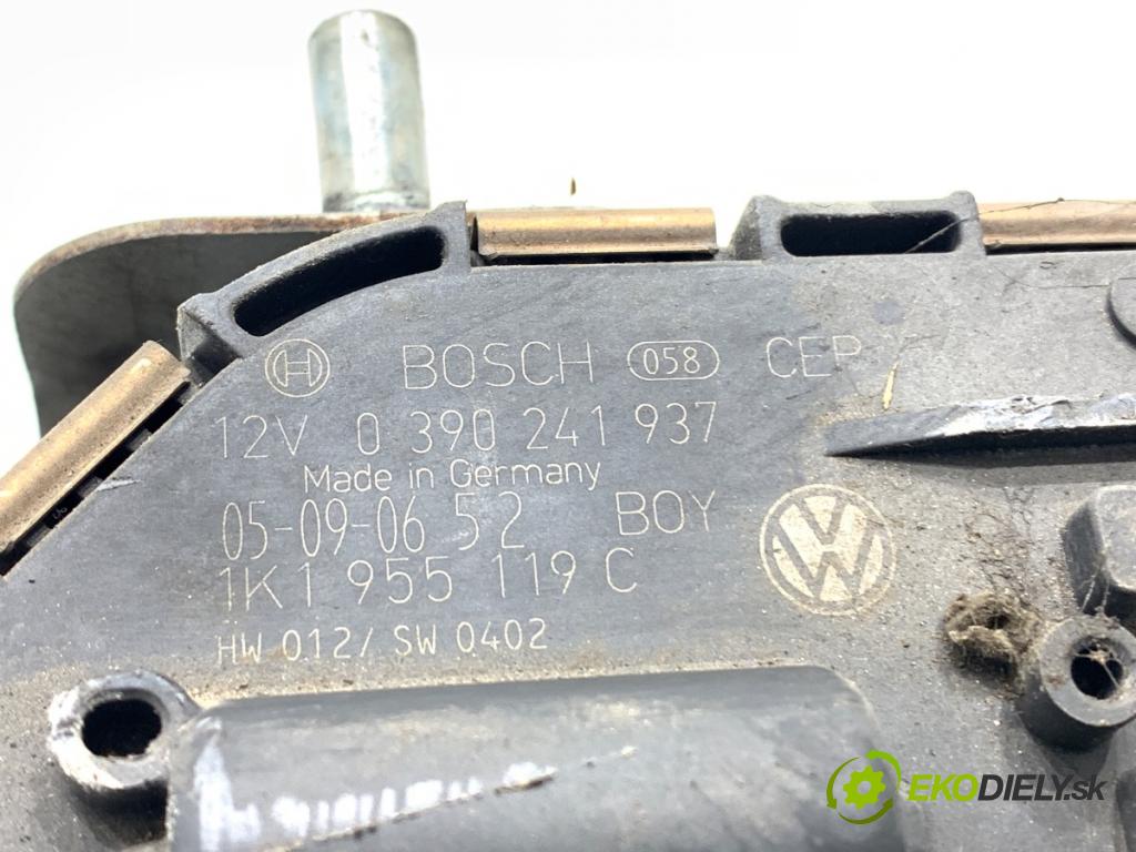 VW JETTA III sedan 2006 75 kW 1.6 1595 Mechanizmus stieračov predný 1K1955023F (Motorček stieračov predný)
