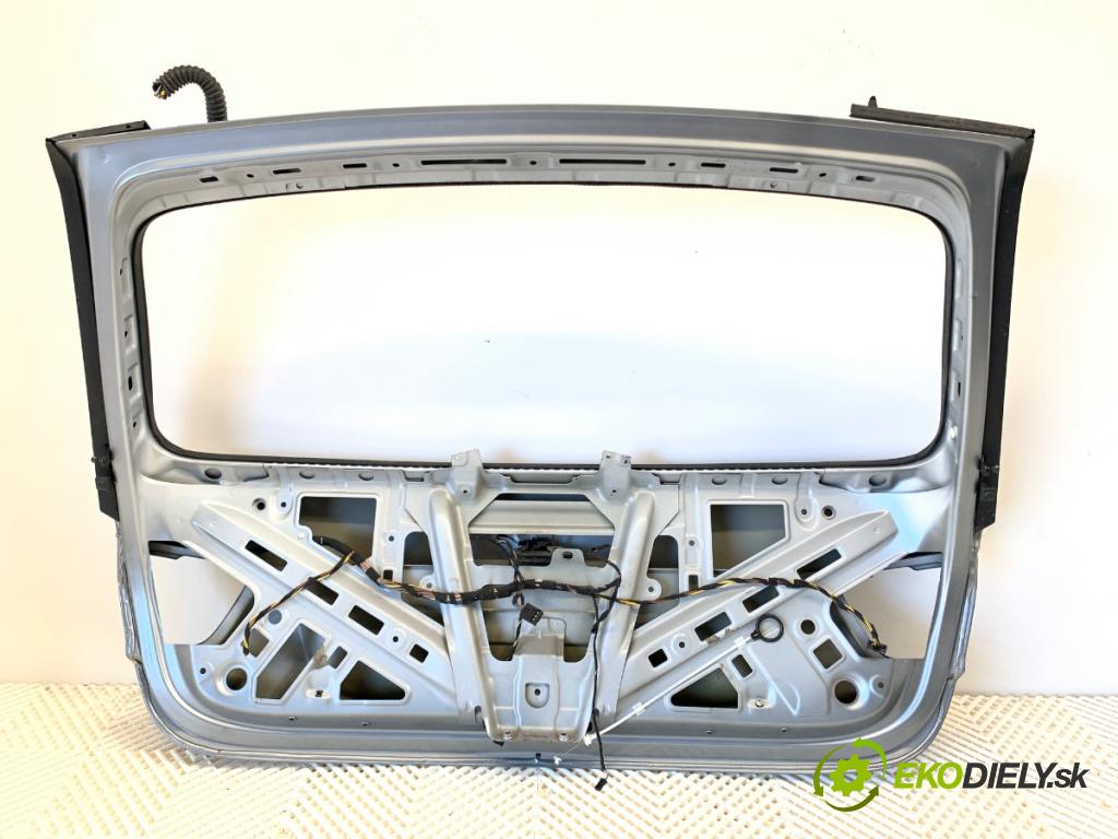 BMW E91 Kombi 2010 135 kW 320 d 1995 kapota zad A52/7