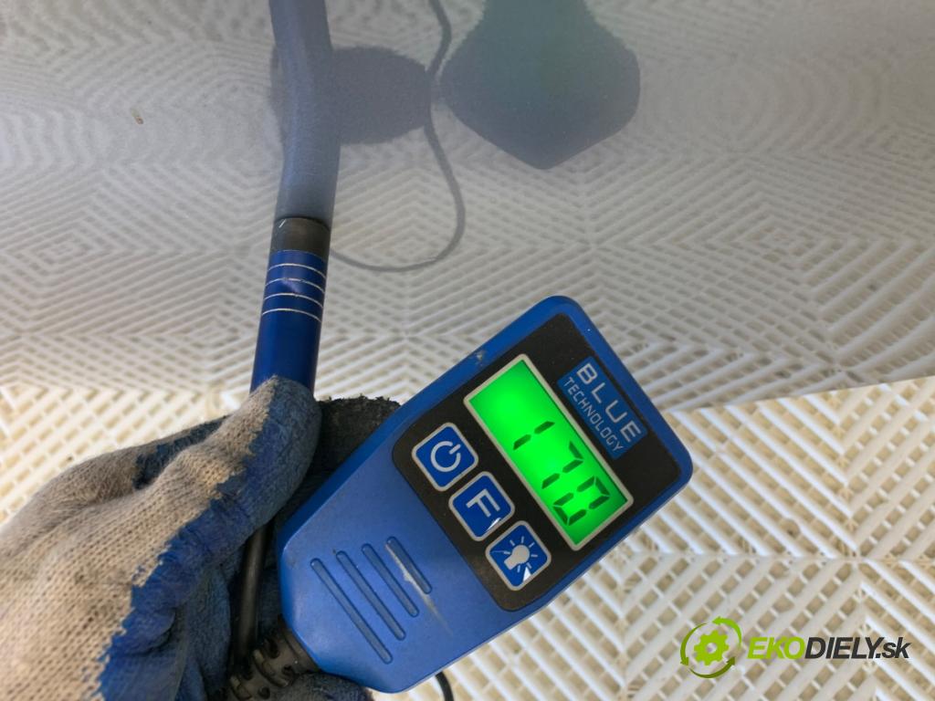 BMW E91 Kombi 2010 135 kW 320 d 1995 Dvere ľavy zad A52/7