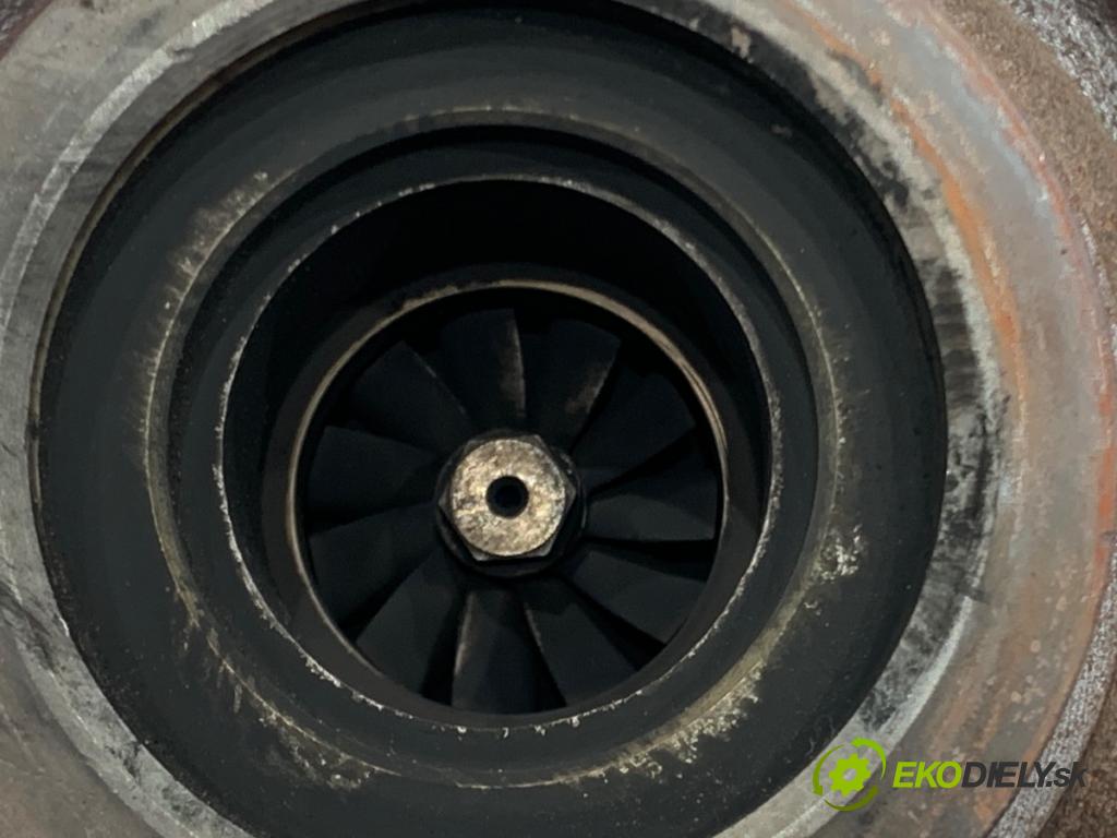 SKODA OCTAVIA III liftback 2015 81 kW 1.6 TDI 1598 turbo 04L253016H (Kompletní turbodmychadlo)