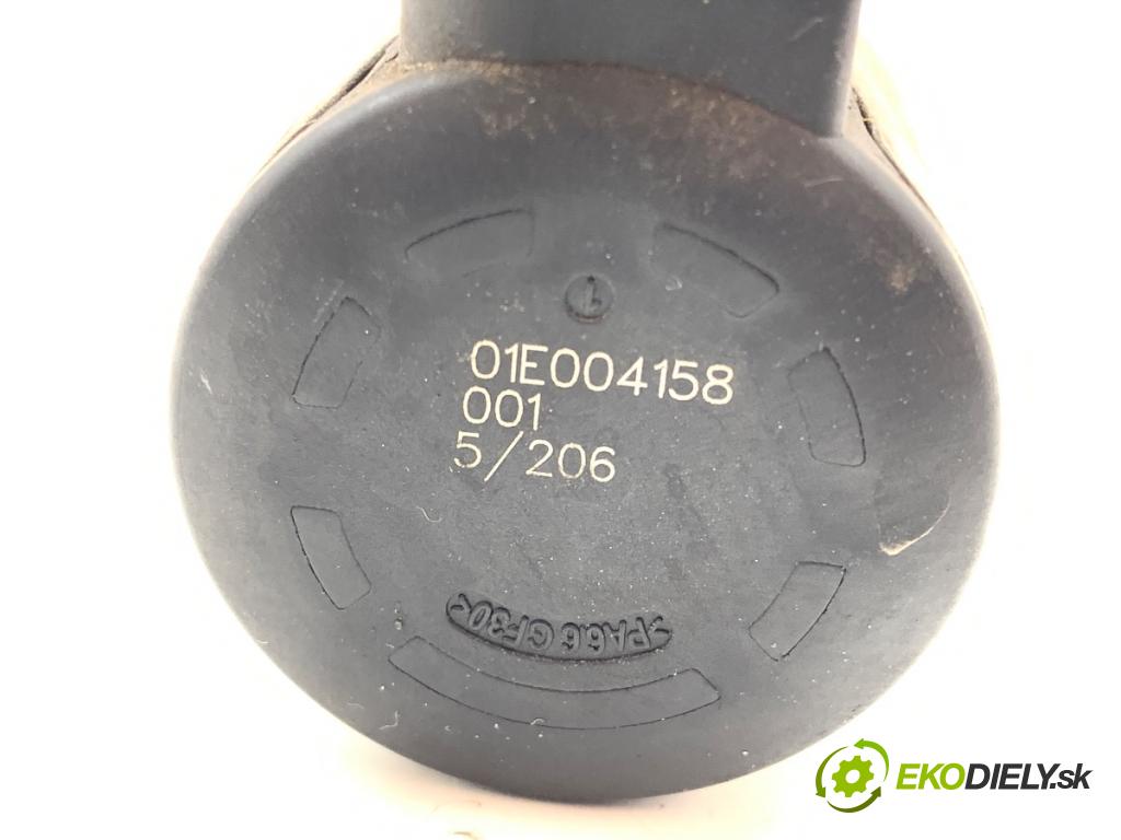 SKODA OCTAVIA III liftback 2015 81 kW 1.6 TDI 1598 Regulátor tlaku paliva 04L130764B (Palivový systém ostatní)