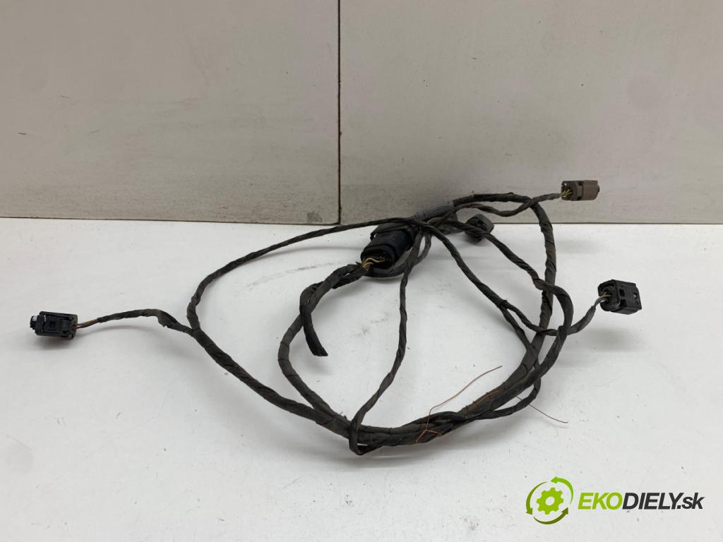 BMW E60 sedan 2006 160 kW 525 i 2996 Káblovačka PDC zad 6928366