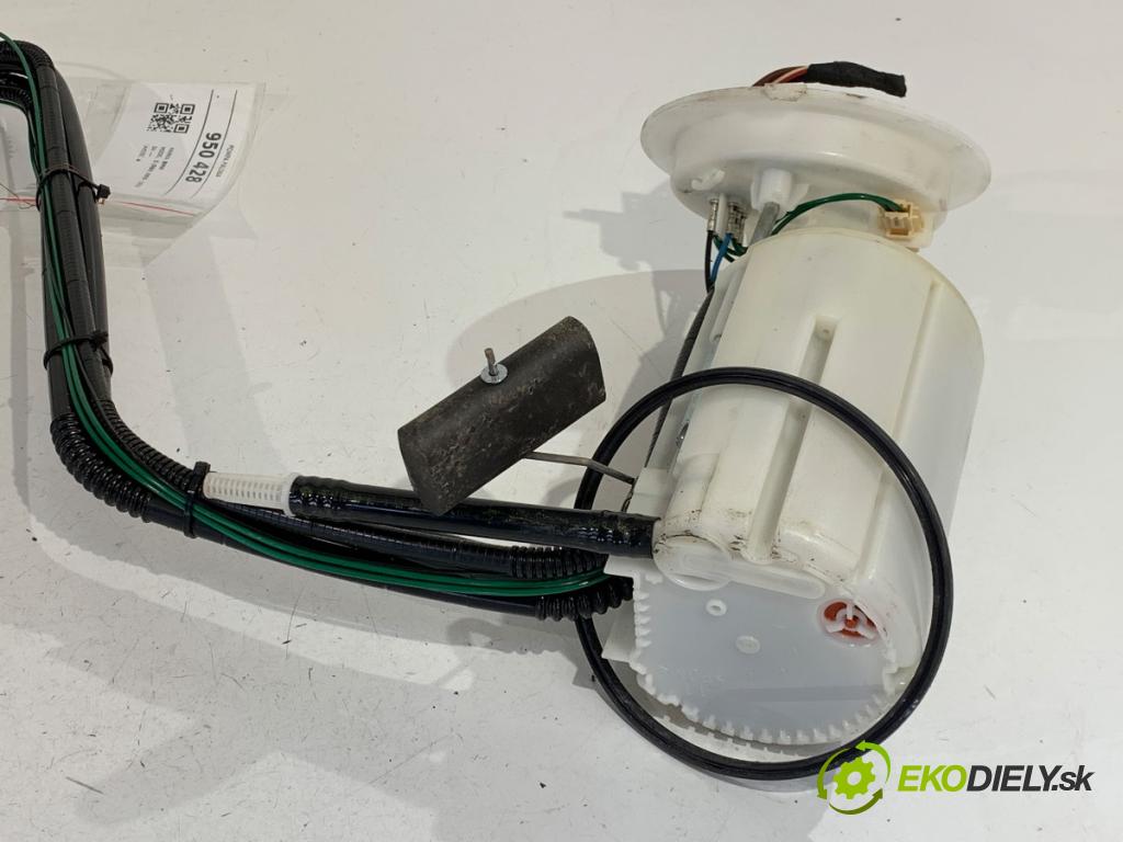 BMW E60 sedan 2006 160 kW 525 i 2996 pumpa paliva 0580314106