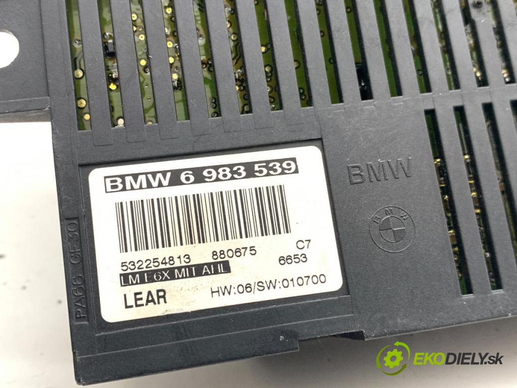 BMW E60 sedan 2006 160 kW 525 i 2996 Modul svetiel 6983539 (Riadiaca jednotka ostatné)