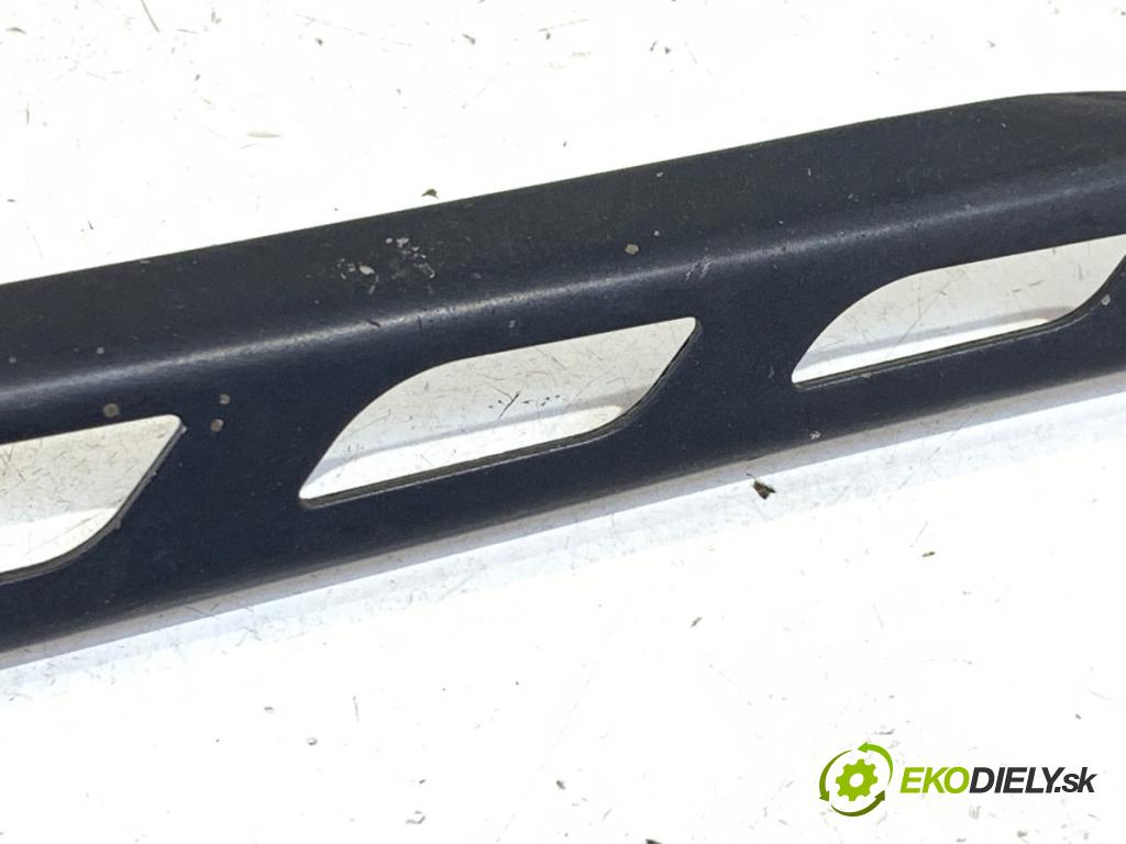 BMW E60 sedan 2006 160 kW 525 i 2996 Mechanizmus stieračov predný 6987475 (Motorček stieračov predný)