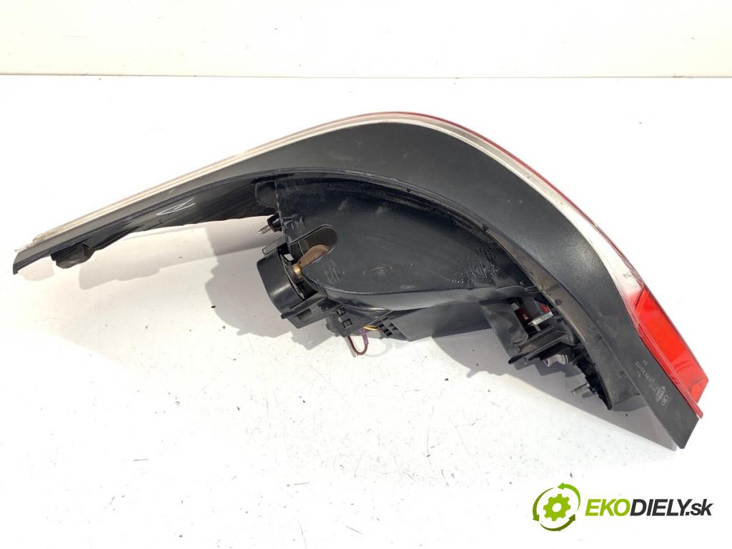 BMW E60 sedan 2006 160 kW 525 i 2996 světlo pravý zadní část 158238-11