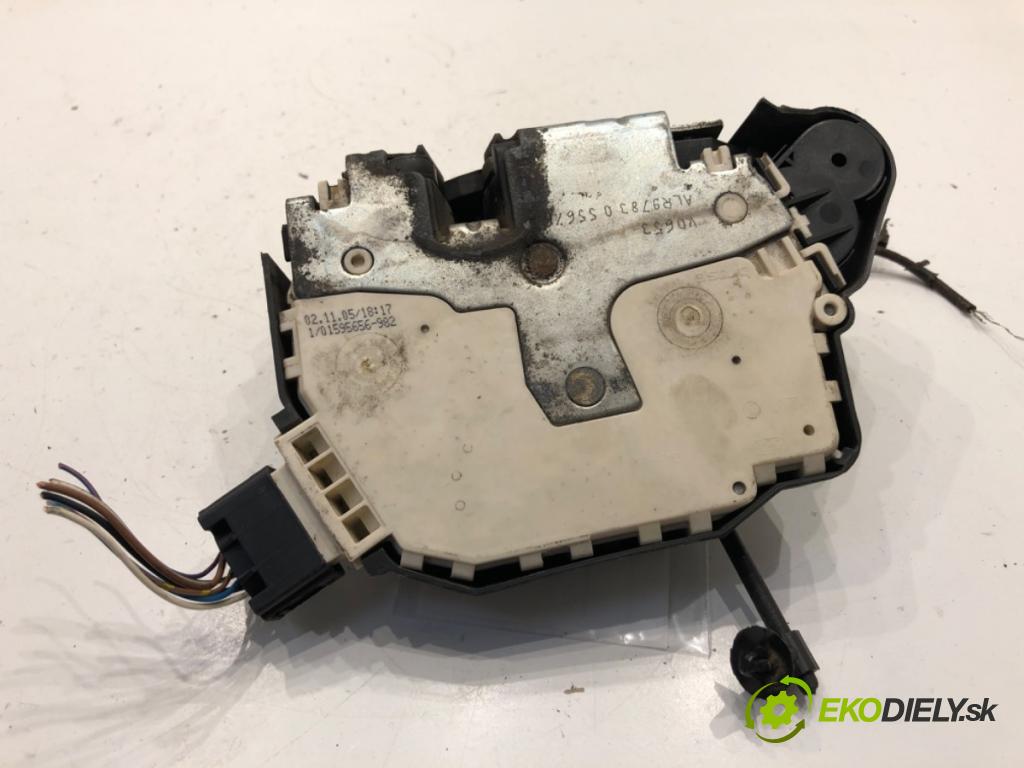 MINI R50 R53 liftback 2005 66 kW One 1598 zámok Dvere ľavy predný